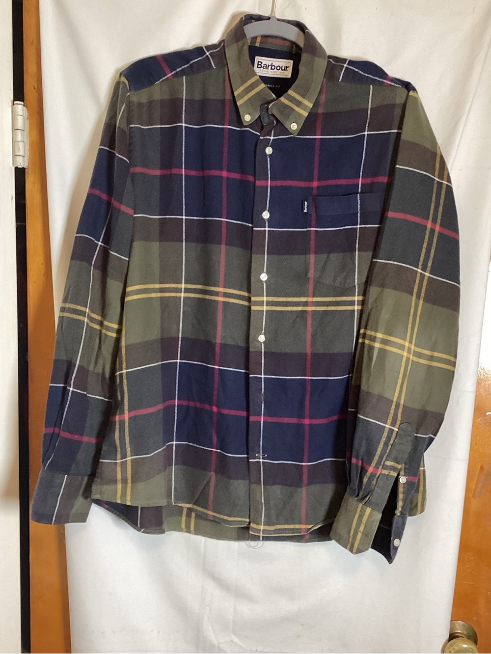 BARBOUR plaid button down casual shirt 100% cotton SZ M office ,fall ,